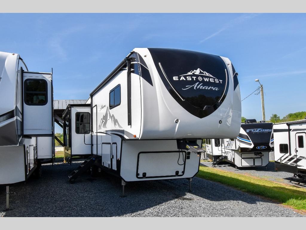 East To West Ahara Fifth Wheel Review